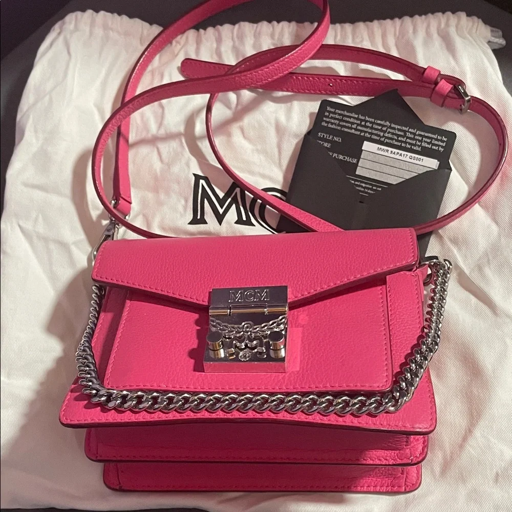 MCM Calfskin Patricia Crossbody Bag Silver Chain Sugar Pink! Limited Edition! - Picture 2 of 15